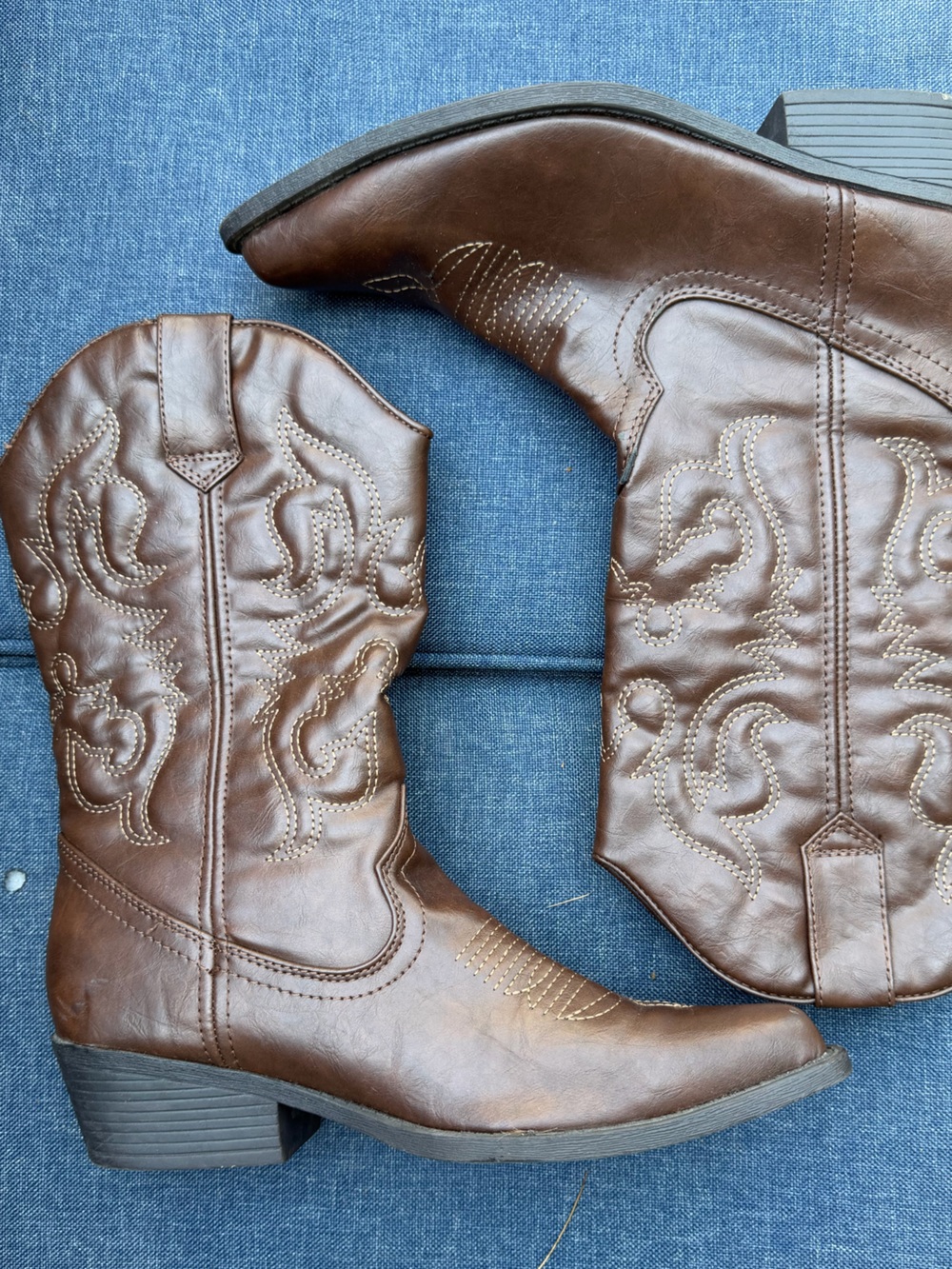 Madden Girl Brown Embroidered Western Heeled Boots- worn once - 8 - Picture 10 of 11